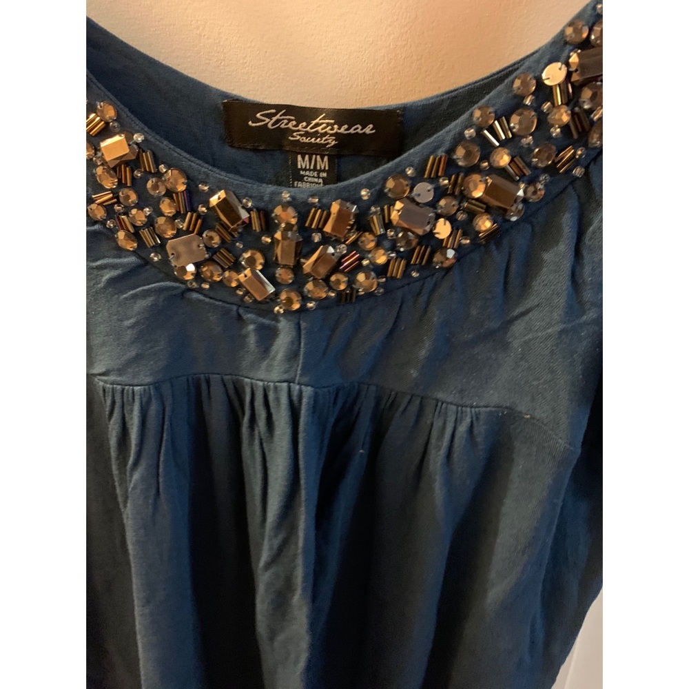 🥈Embellished Top - Picture 2 of 3